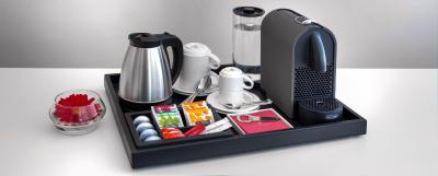 نه کالکشن امیستاد کردبا