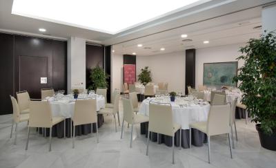 نه کالکشن امیستاد کردبا