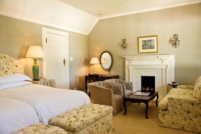 د اندرز بوتیک هتل