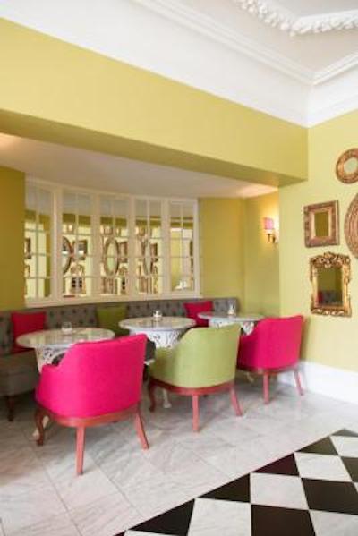 د اندرز بوتیک هتل