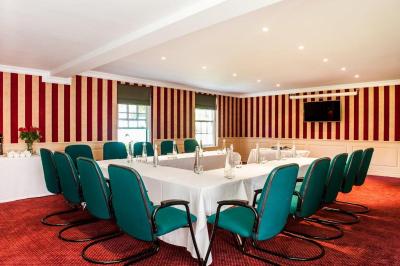 د اندرز بوتیک هتل