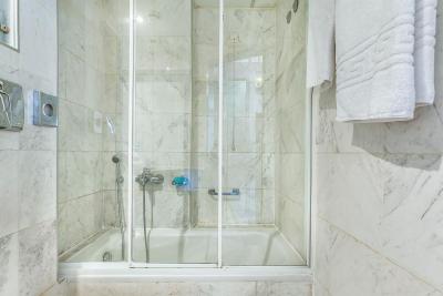 مینروا پرمیر