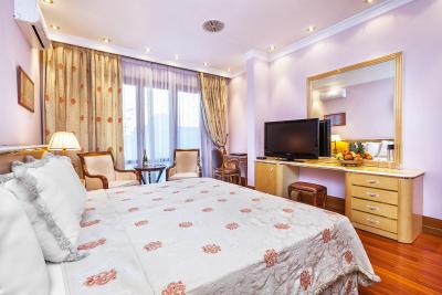 مینروا پرمیر