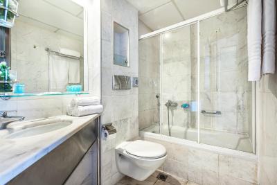 مینروا پرمیر