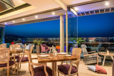 کاستلو سیتی هتل