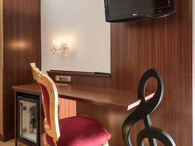 ایبیز استیلز برلین ان در اُپر