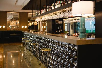 ملینا لاریو