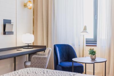 ملینا لاریو