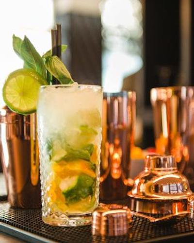 ملینا لاریو