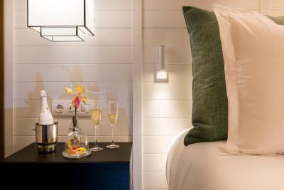 ملینا لاریو