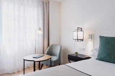 ملینا لاریو