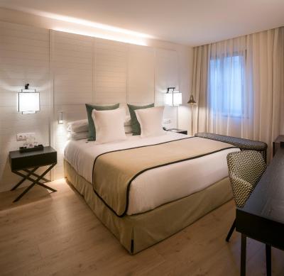 ملینا لاریو