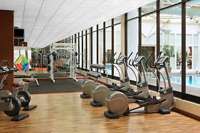 شراتون رییاده هتل اند تورز