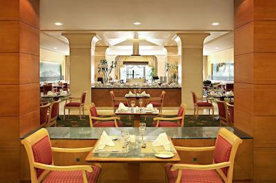 شراتون رییاده هتل اند تورز