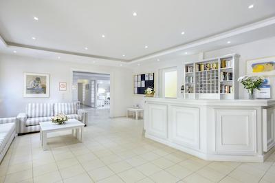 مار-اُلیمپوز اپارتمنتز