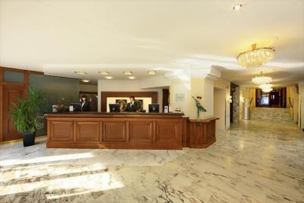 Hotel De France