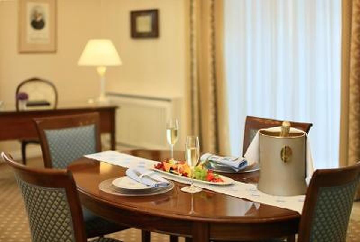 Hotel De France