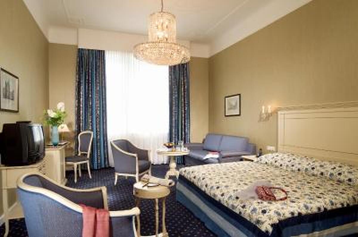 Hotel De France