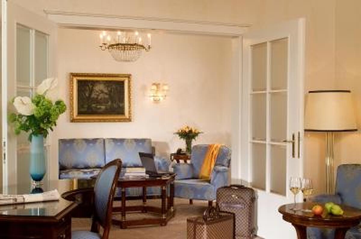 Hotel De France