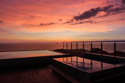 رنوکا اند رنوکا سیتی هتل