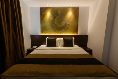 رنوکا اند رنوکا سیتی هتل