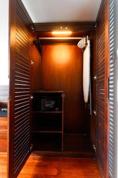 رنوکا اند رنوکا سیتی هتل