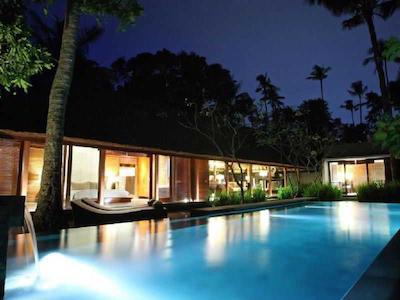 کومانیز پریوات استات جیمباران