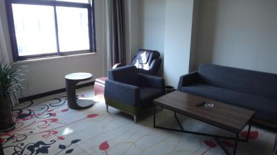 لاوند هتل شانگهای پودونگ اینترنشنال ایرپورت چوانشا برانچ