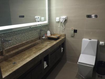 لاوند هتل شانگهای پودونگ اینترنشنال ایرپورت چوانشا برانچ