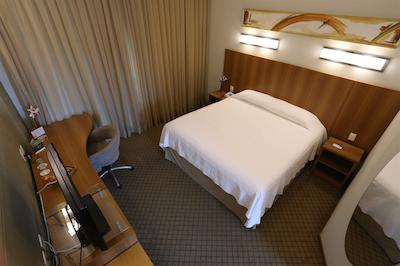 بوربن جوینویل بوسینز