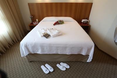 بوربن جوینویل بوسینز