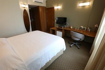 بوربن جوینویل بوسینز