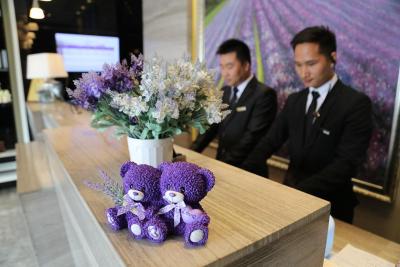 لاوند هتل شانگهای هانگچائو ایرپورت هوجونگ رود