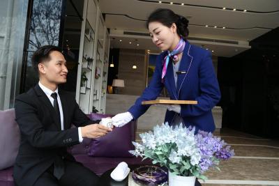 لاوند هتل شانگهای هانگچائو ایرپورت هوجونگ رود