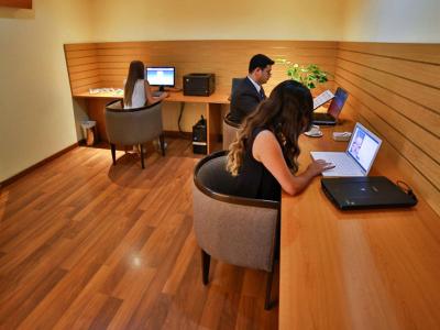 لانکاستر تامار هتل