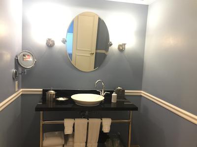 د پرتفینو هتل اند مارینا