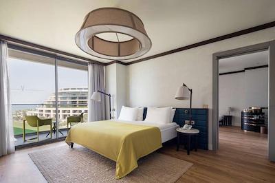 ویاج بلک گلف اند اسپا