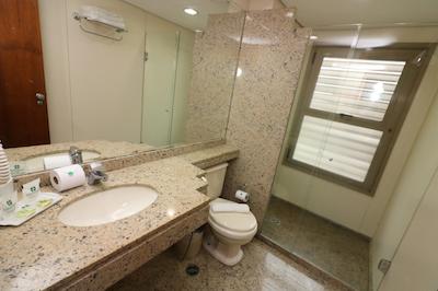 هتل ناشننال این اسو جس دز کمپز