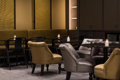 بست وسترن پاریز ایتالی