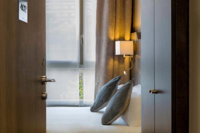 بست وسترن پاریز ایتالی