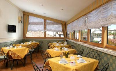 لا لومیر دی پیازا دی اسپانا