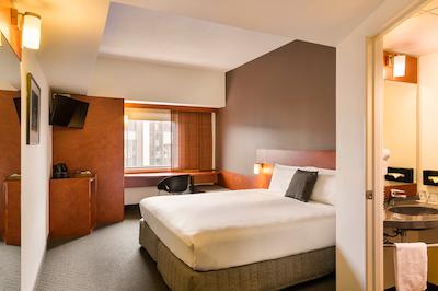 ایبیز چریسچورچ هتل