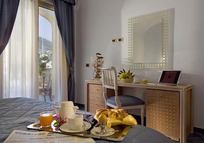 اراگونا پالاس هتل اند اسپا