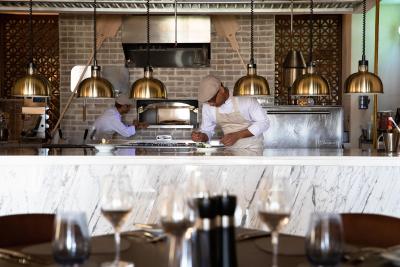 جمیرا ال واتبا دیزرت ریزورت اند اسپا