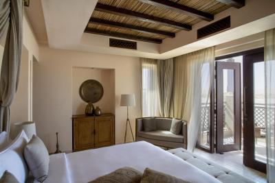 جمیرا ال واتبا دیزرت ریزورت اند اسپا