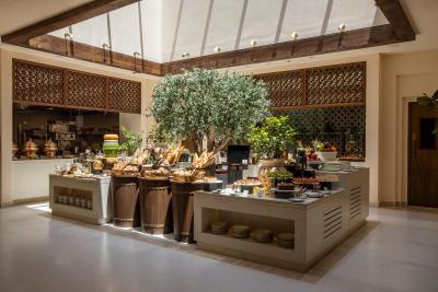 جمیرا ال واتبا دیزرت ریزورت اند اسپا