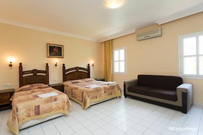 هتل باجولری