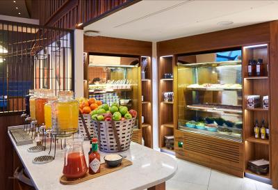 دوبلتری بای هیلتون هتل لندن اکسسل