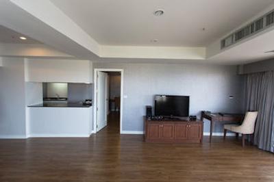 د واری جومتین بیچ