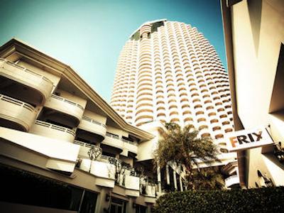 د واری جومتین بیچ